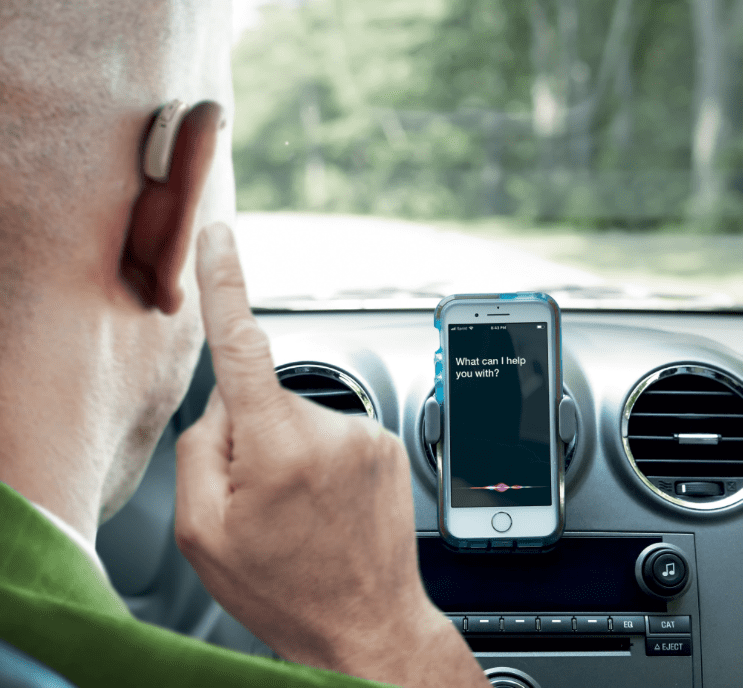 Phonak-Paradise-car-tap-photo